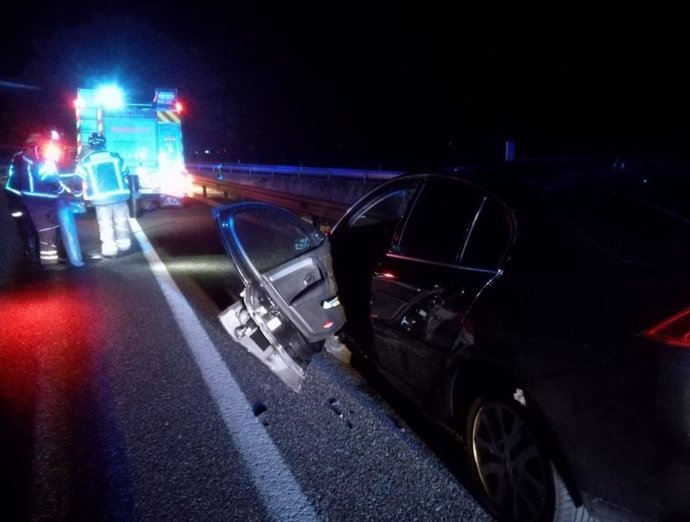 Sucesos.- Un hombre de 37 años resulta herido después de salirse de la carretera con su vehículo en Valladolid
