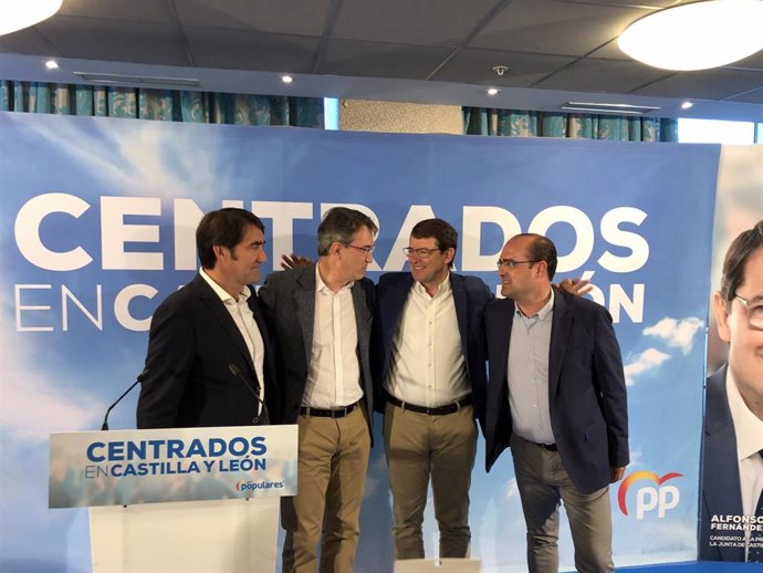 26M.- Suárez-Quiñones Alerta De Los "Veletas" Y Del "Partido Verde" Que "Vienen A Destruir" Las Diputaciones Y Las CCAA