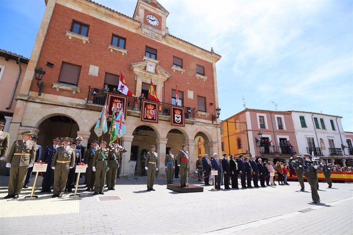 Más de un centenar de civiles jura bandera en Herrera de Pisuerga (Palencia)