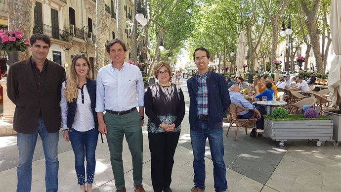 26M.- Isern Es Compromet A "Acabar Amb Les Limitacions" De les Terrasses A Palma