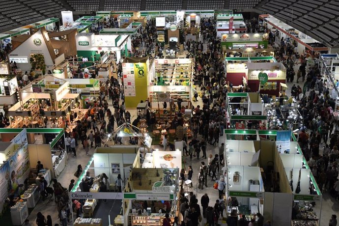 Unes 74.000 persones visiten la fira d'alimentació ecolgica BioCultura a Barcelona