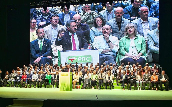 AM.- 26M.- PRC se conjura a su "Obama blanco" para ganar las autonómicas y no renuncia a mayoría absoluta