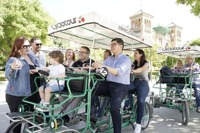 Sevilla.-26M.-Pimentel (Cs) promete ventajas fiscales y bonificaciones de tasas para familias numerosas y monoparentales