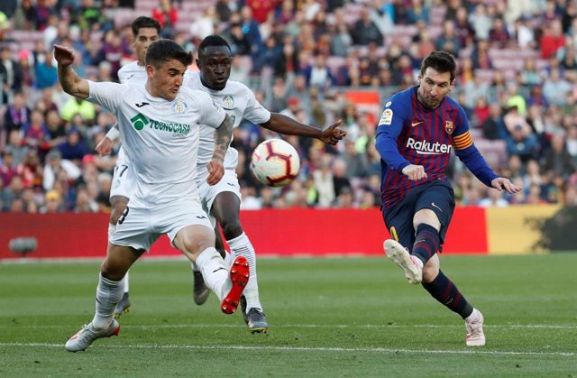 Fútbol/Liga Santander.- Crónica del FC Barcelona-Getafe: 2-0.