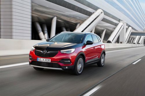 Economía/Motor.- Opel lanzará "en las próximas semanas" el Grandland X Hybryd4, con 300 caballos y tracción total