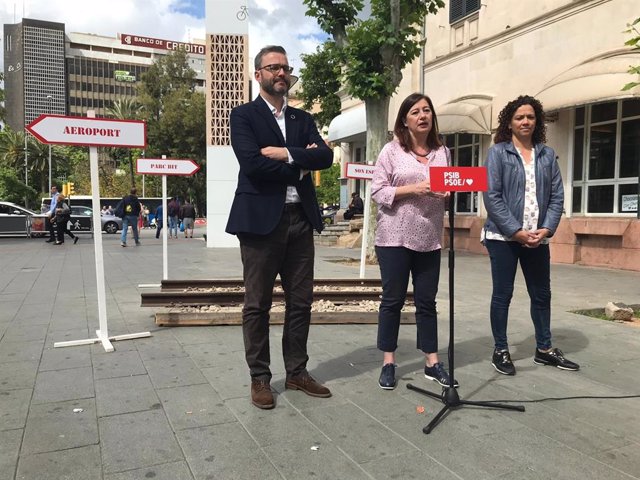 26M.- El PSIB Promete Una Tarifa Plana En Transporte Público Para Los Jóvenes Y Ampliar El Metro Hasta Son Espases