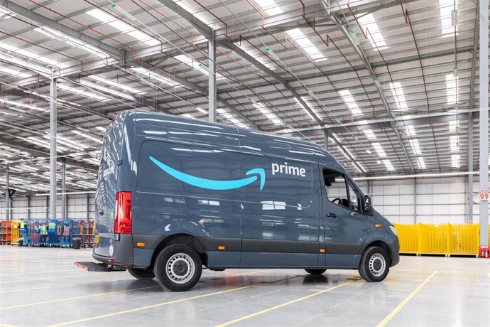 Economía.- Amazon lanza un proyecto para que sus empleados monten sus propias compañías de reparto de paquetes
