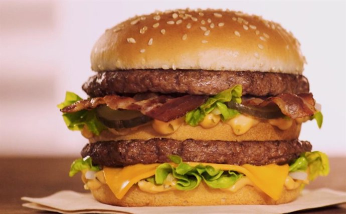 Descubre cuántas personas están detrás del Big Mac