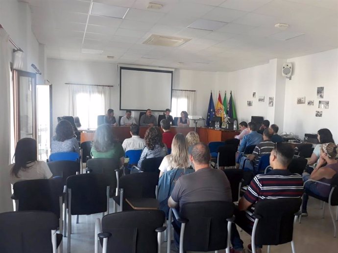Málaga.- Más de 70 personas participan en un programa gratuito para emprender en la explotación sostenible de los montes