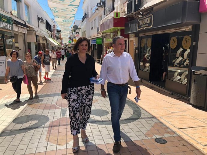 Málaga.- 26M.- Bendodo asegura que el PP será un "contrapeso" bajando impuestos "cada vez que el PSOE los suba"