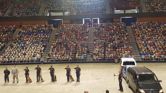 Málaga.- La Policía Nacional se exhibe ante menores: "Es fundamental que nos vean como referentes de ayuda y seguridad"
