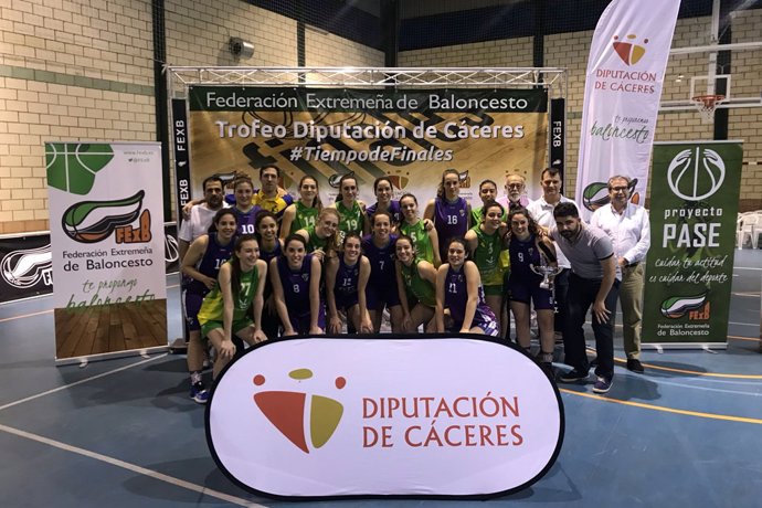 El Reale Baloncesto Navalmoral y el CB Al-Qázeres, vencedores del Trofeo Baloncesto Diputación de Cáceres