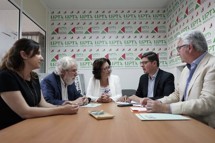 Sevilla.- 26M.- Pimentel (Cs) promete incluir a UPTA en el CESS y "rebajas fiscales especiales" a los autónomos