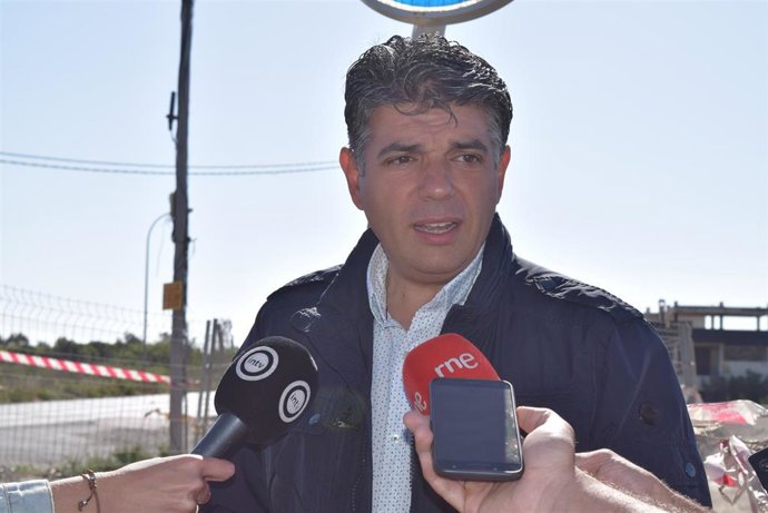 Almería.-26M.-Cs critica la "inacción" de Subdelegación y Ayuntamiento ante la paralización de obras del Paseo Marítimo