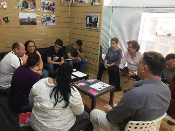 Cádiz.- 26M.- Adelante Cádiz sitúa como "fundamental" revisar el PGOU y regular los pisos turísticos en su programa