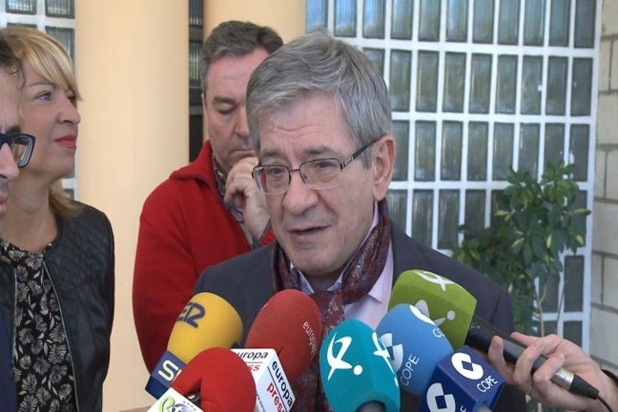 Exministro Enrique Barón