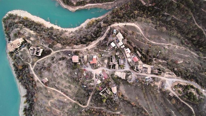 Una de las imágenes de esta exposición sobre pueblos recuperados de la DPH