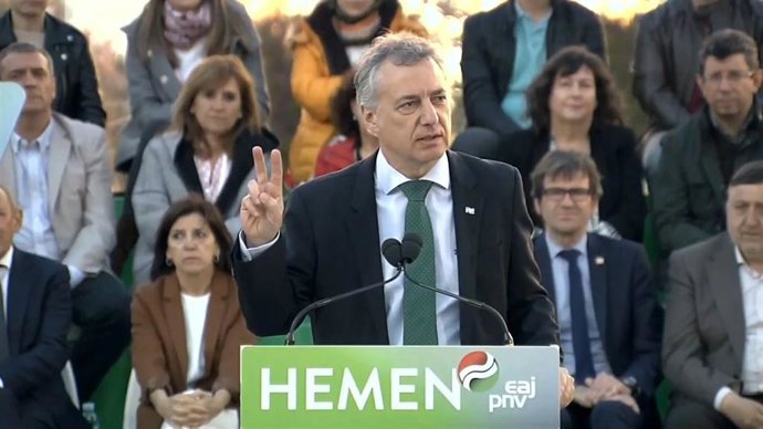 26M.-Urkullu Subraya La Capacidad De Urtaran Para Sacar A Vitoria De "La Confrontación Y El Estancamiento"