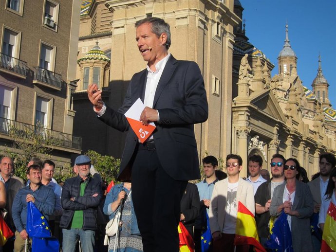 26M.- Pérez (Cs) Dice A Quienes "Agitan El Fantasma Del Miedo" Que Los Ciudadanos "No Se Dejan Manipular"