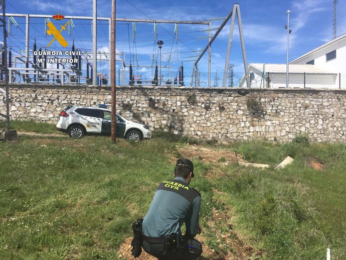 Detenidas cuatro personas por robar cableado eléctrico