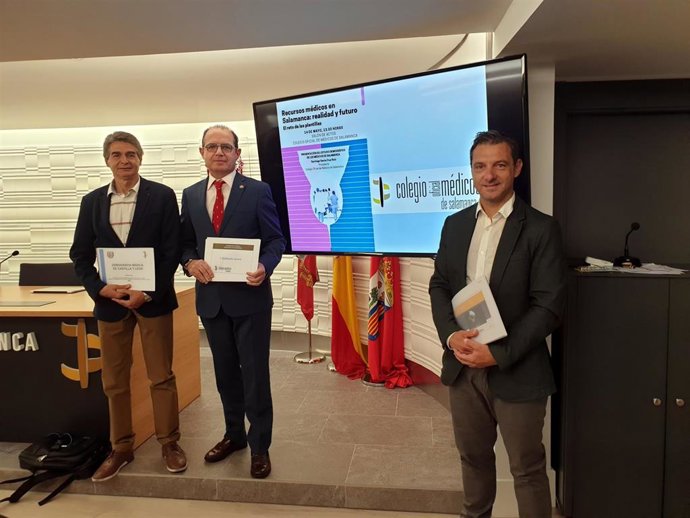 Un informe alerta de que la actual plantilla de médicos de Salamanca está "notablemente envejecida"