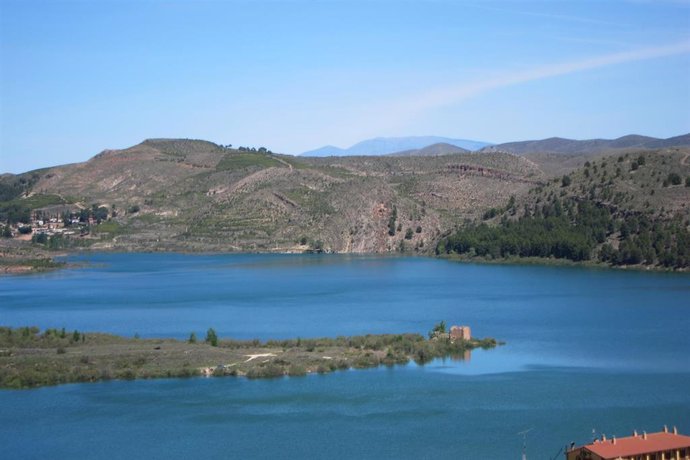 Los embalses de la Cuenca del Ebro se encuentran al 77% de su capacidad