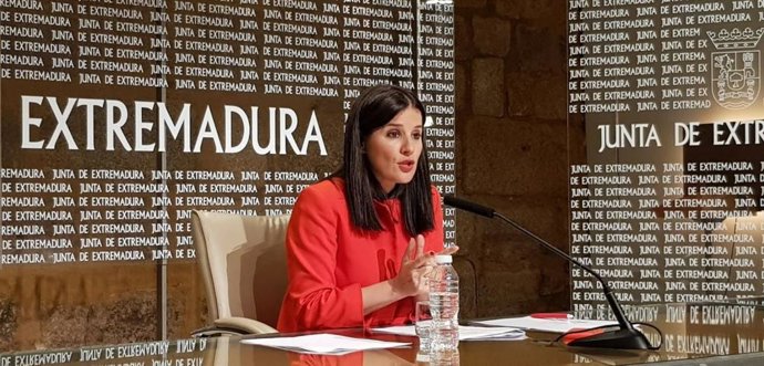 Aprobado el cese de la secretaria general de Arquitectura al resultar senadora electa