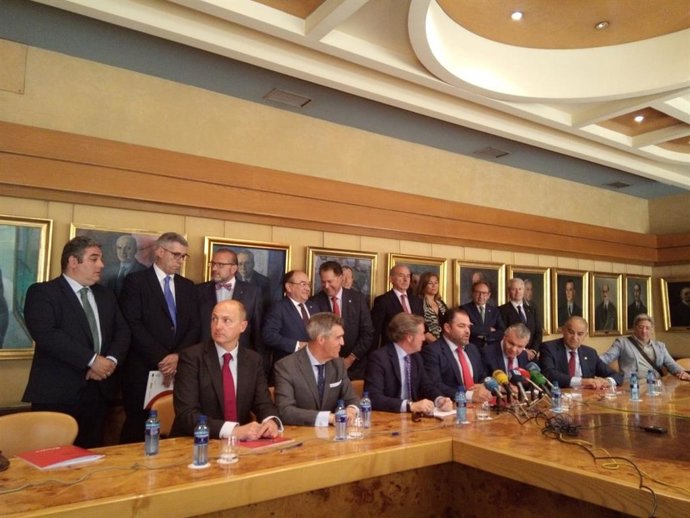 Empresarios del noroeste piden al Gobierno central una "discriminación positiva" para corregir el actual "desequilibrio"