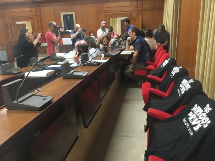 Córdoba.- Ediles de Ganemos, Cs y UCOR se despiden entre aplausos elogiando su labor en este mandato