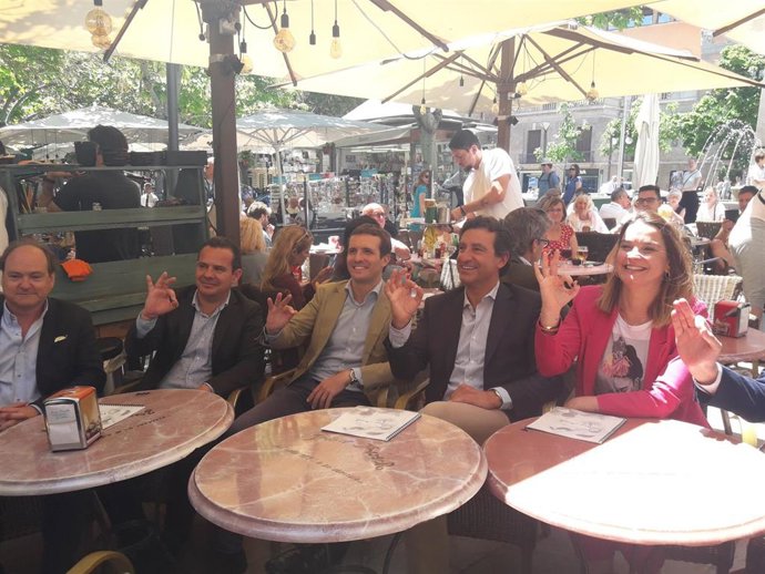 26M.- Pablo Casado Recorre El Paseo Del Borne Tras Un Mitin En Palma