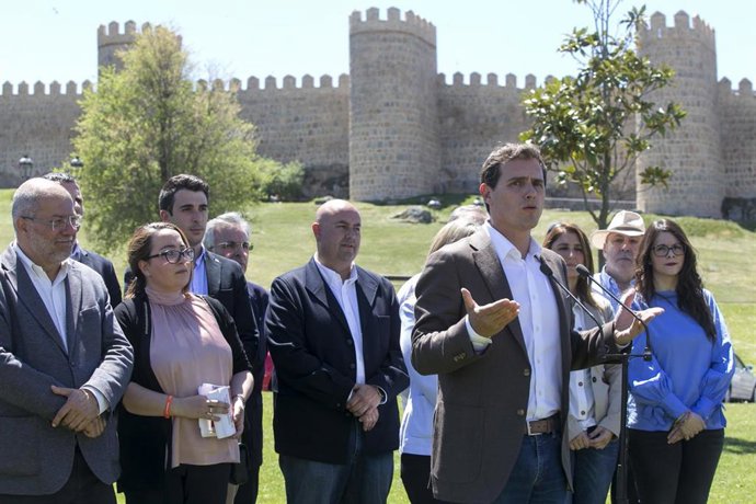 El presidente de Ciudadanos, Albert Rivera, visita Ávila 