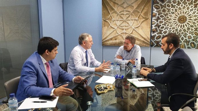 Huelva.- Puertos.- El Puerto y la Junta de Extremadura avanzan en su "alianza" para una red logística conjunta