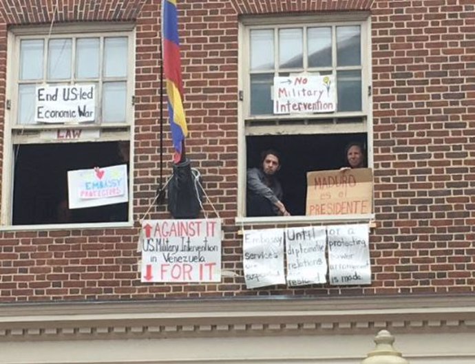 Denuncian un corte de agua en la Embajada de Venezuela en EEUU