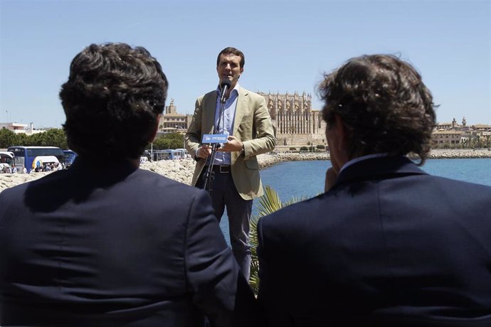 Pablo Casado interviene en un acto del PP en Palma de Mallorca