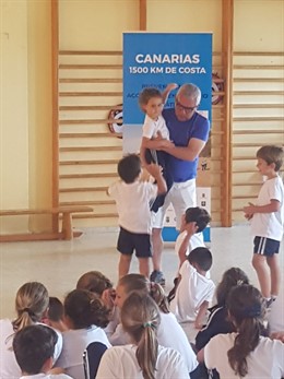 La Graciosa, última isla del circuito de charlas de la plataforma de prevención de ahogamientos