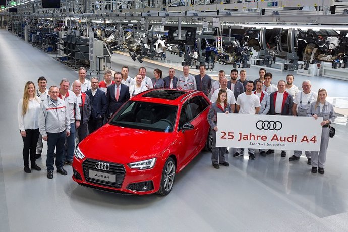 Economía/Motor.- Audi produce más de 7,5 millones de unidades del A4 en los 25 años de historia del modelo
