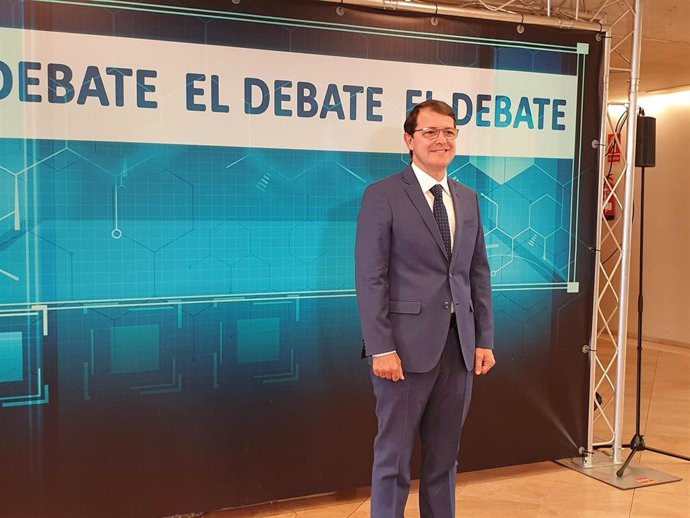 Debate CyL.- Mañueco pide confianza para el PP para mantener el crecimiento frente a "incertidumbres" del PSOE