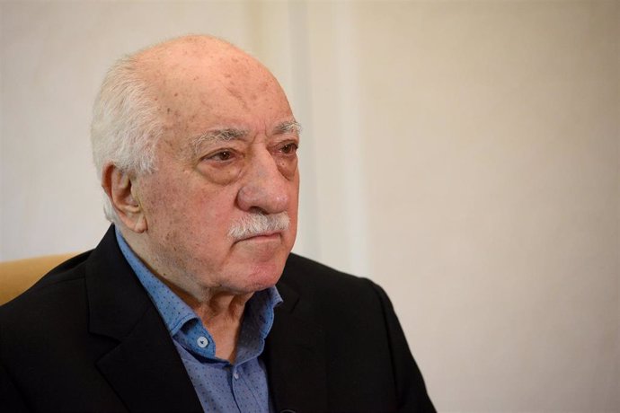 Turquía.- La Fiscalía de Estambul ordena la detención de 210 militares por vínculos con Gulen