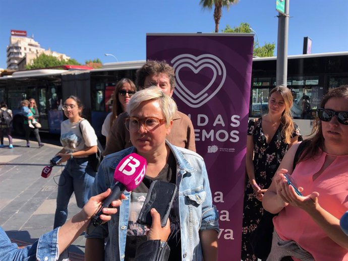 26M.- Unides Podem Proposa Que Les Dones Puguin Sollicitar Parar On Sigui Més Segur Per a Elles En Les Línies De Bus