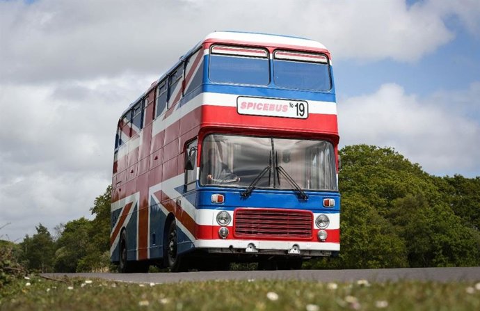 El Spice Bus de la película 'Spice World' ya puede reservarse a través de Airbnb