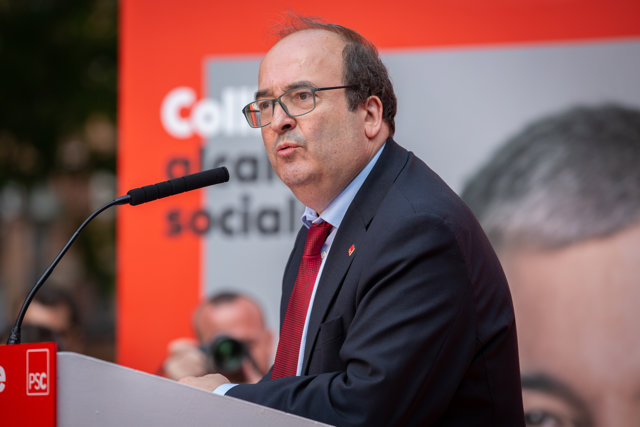 Torrent convoca per al dijous el ple del Parlament que votarà si Iceta serà senador