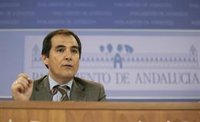 PP-A percibe "expectación positiva" de Vox ante el Presupuesto y "desnortamiento absoluto" del PSOE-A