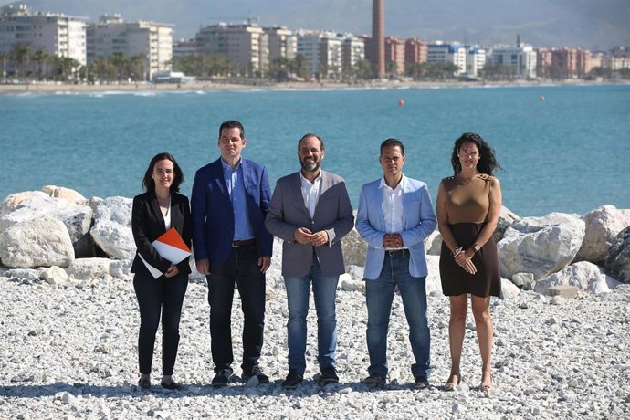 Málaga.- 26M.- Cs propone acondicionar el espigón de la Térmica a uso público y soluciones a la pérdida de arena