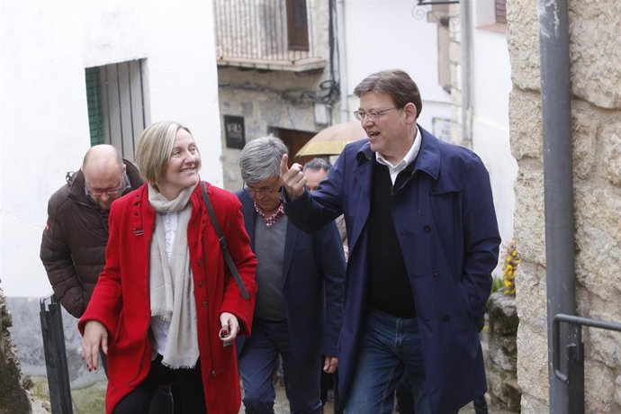 Puig defiende "intensificar" la estrategia socialista contra la despoblación "para que el mundo rural siga vivo"