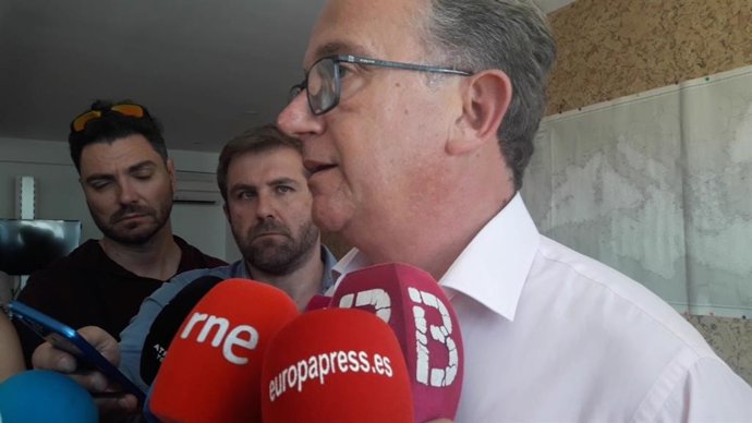 El capitán marítimo de Palma informa de que no ha habido "ningún vertido" en el incendio del 'Grande Europa'