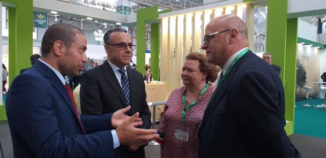 Jaén.- MásJaén.- Diputación da la bienvenida a las embajadas y delegaciones comerciales presentes en Expoliva 2019