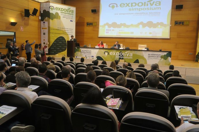 Jaén.- Más de 200 ponencias abordarán los avances en olivar y aceite en el XIX Simposium Científico-Técnico de Expoliva