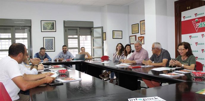 Huelva.- Interfresa valora la aceptación del plan de responsabilidad ética y social lanzado p la campaña de frutos rojos