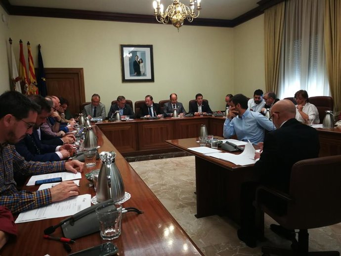 La DPT aprueba el reparto de 5,3 millones de euros entre los municipios de la provincia a través del FIMS