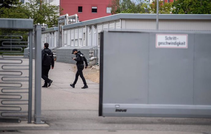 Woman found dead in asylum seekers\' home in Germany